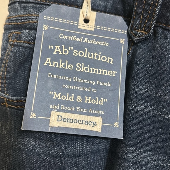 NWT Democracy Ab Solution Core Essential Ankle Jeans 24W - Picture 2 of 8